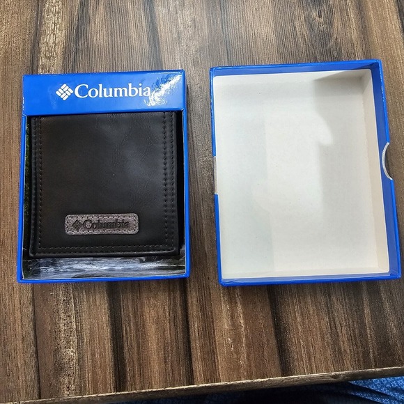Columbia Wallet Style Rn 129919 In Black - Picture 3 of 6